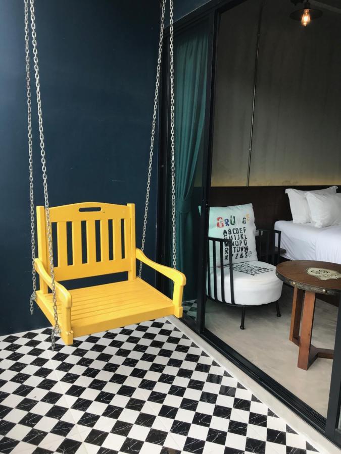 Mosstel Hotel Фитсанулок Екстериор снимка