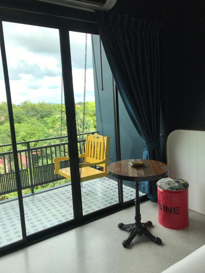 Mosstel Hotel Фитсанулок Екстериор снимка