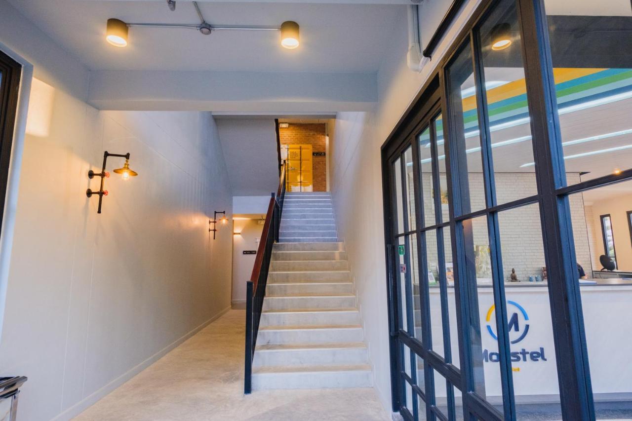 Mosstel Hotel Фитсанулок Екстериор снимка