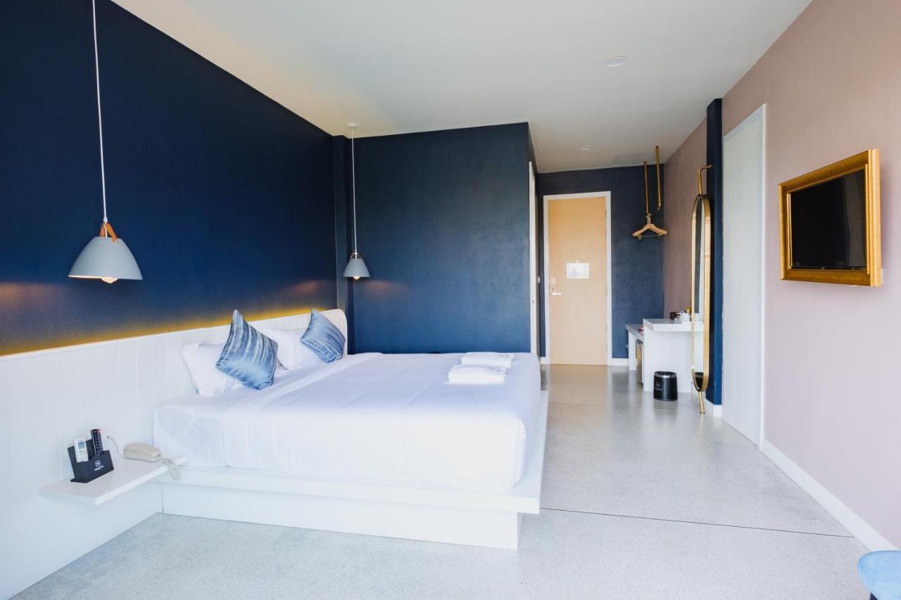 Mosstel Hotel Фитсанулок Екстериор снимка